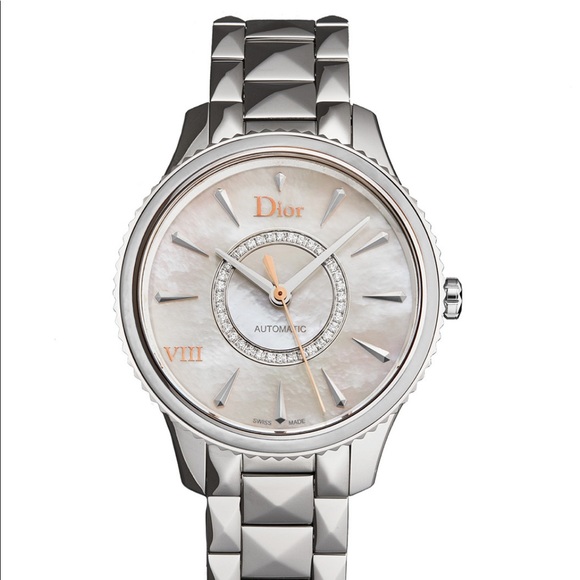 Women’s Dior watch - Picture 1 of 2